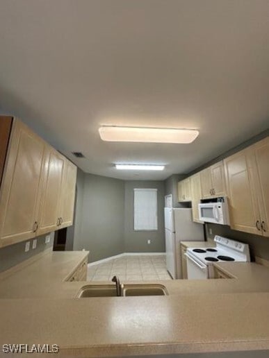 Building Photo - 14732 Sutherland Ave