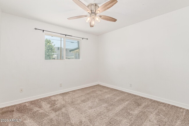Building Photo - 1809 E Concorda Dr