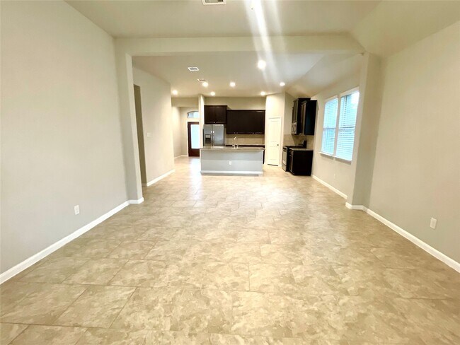 Building Photo - 2722 Kaman Ln