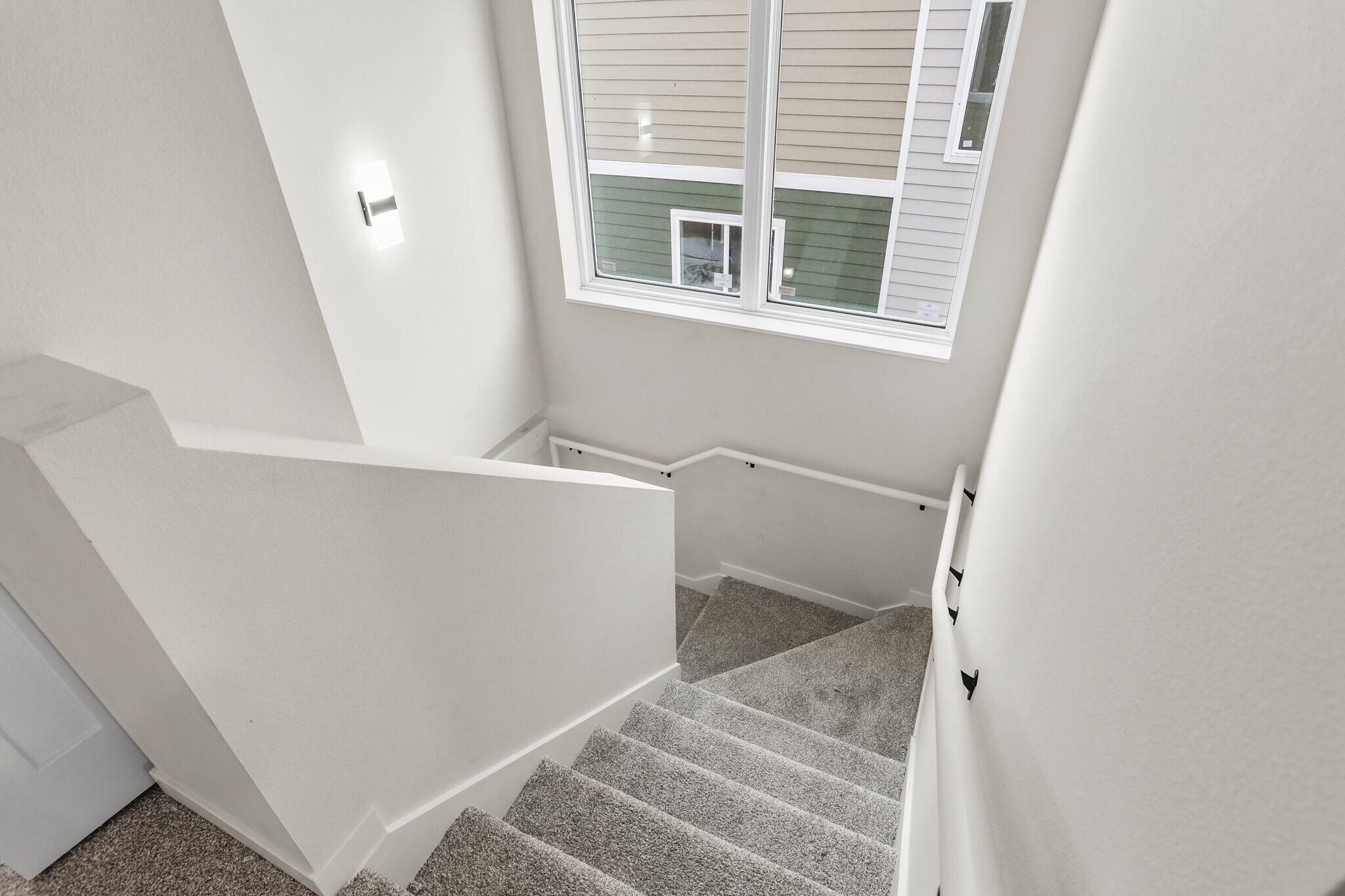Building Photo - 928 Canter Dr