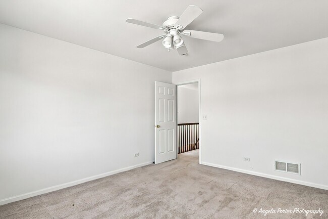 Building Photo - 376 N Patriot Dr