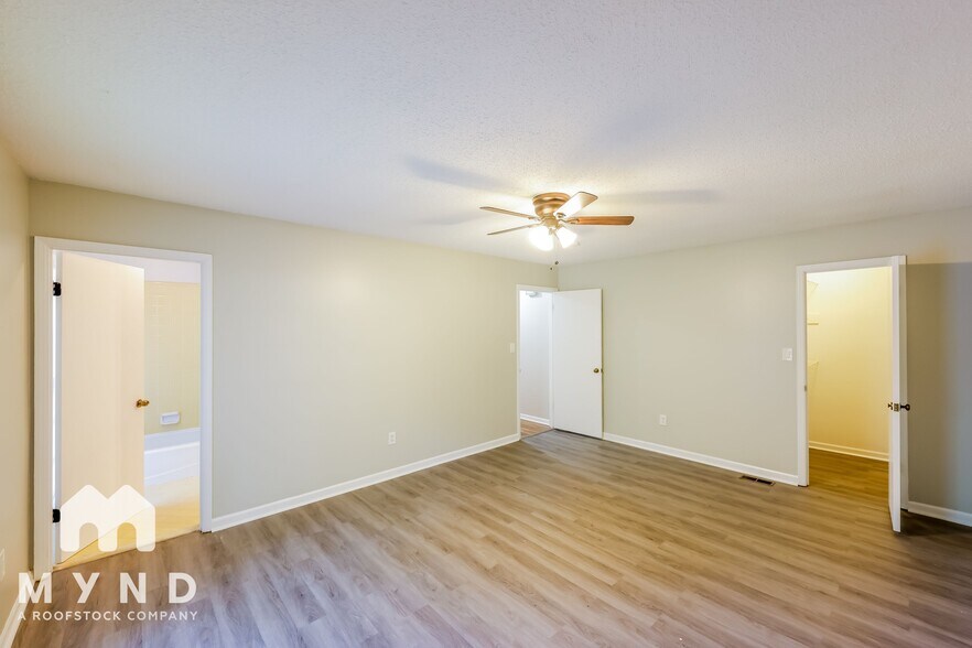 Building Photo - 3767 Chestnut Ridge Ln