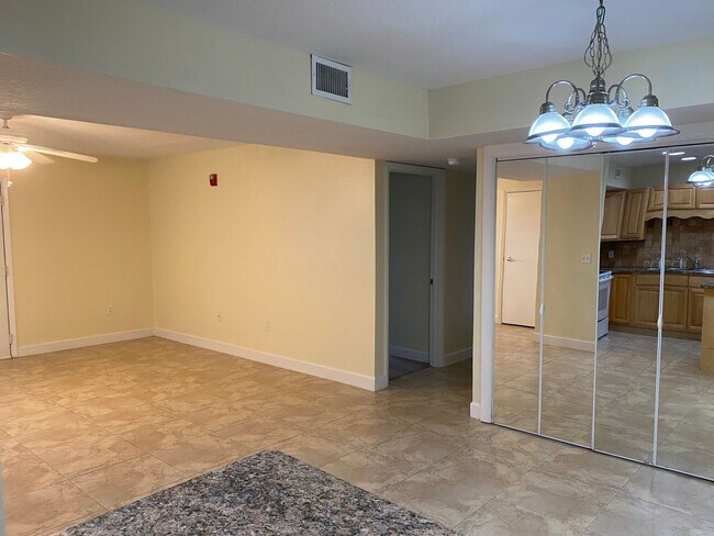 Building Photo - 1790 Rocky Wood Cir