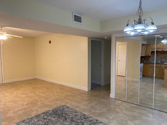 Building Photo - RESORT STYLE, GATED 1ST FLOOR CONDO LOCATE...