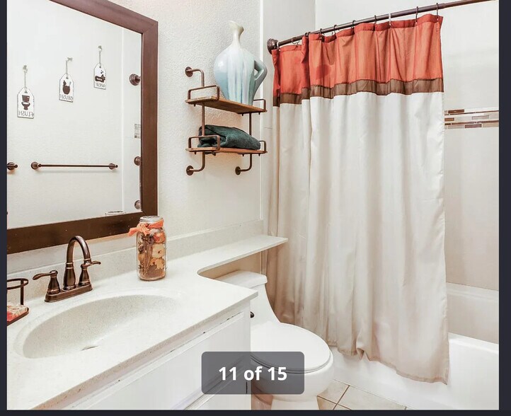 Building Photo - 5809 Sturbridge Ct