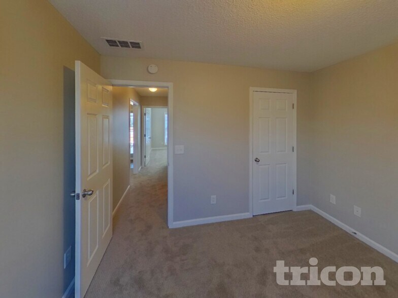 Building Photo - 3812 Plymouth Rock Drive