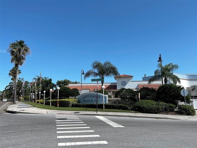 Building Photo - 3222 San Pedro St