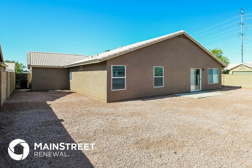 Building Photo - 3424 W Lone Cactus Dr