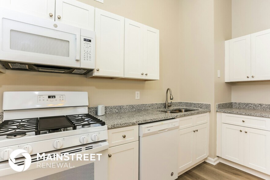 Building Photo - 1061 Brandon Hill Way