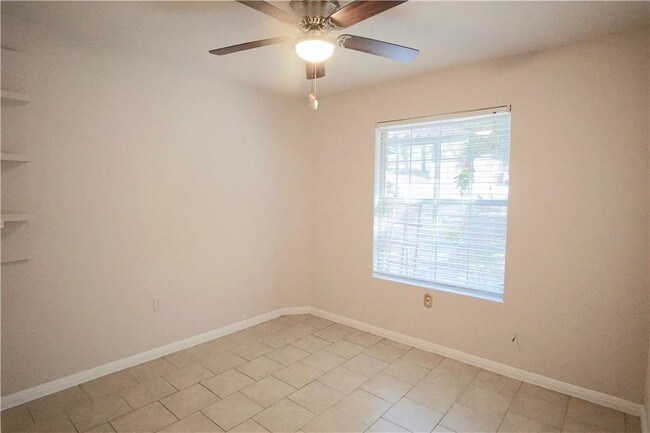 Building Photo - 4814 Walden Cir