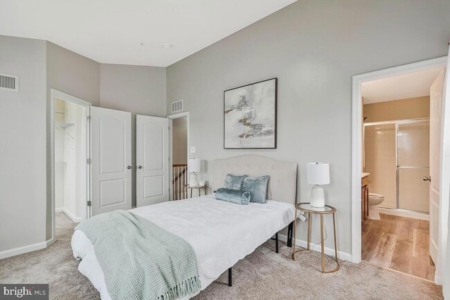 Building Photo - 11771 Sunningdale Pl