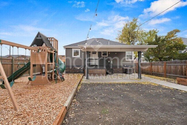 Building Photo - Bright, Charming Home with Modern Features and Exceptional Indoor–Outdoor Space Kendall Yards