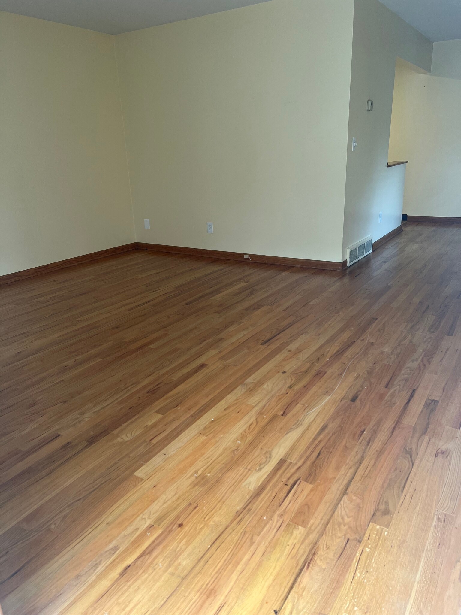 Building Photo - 22 Ansel Ave