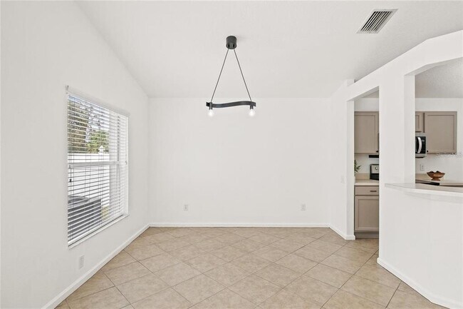 Building Photo - 13102 Early Run Ln