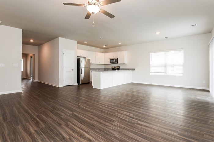 Building Photo - 113 Shire Dr