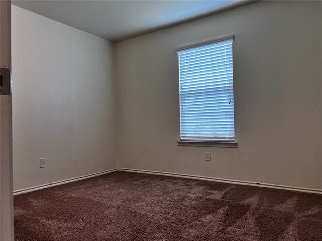 Building Photo - 950 Decker Dr