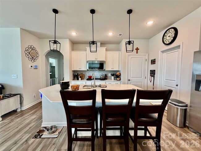 Building Photo - 4540 Potters Wheel Dr