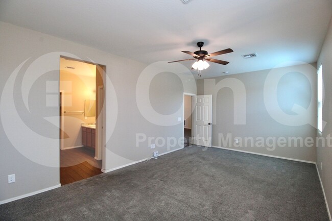 Building Photo - 18079 W Carlota Ln