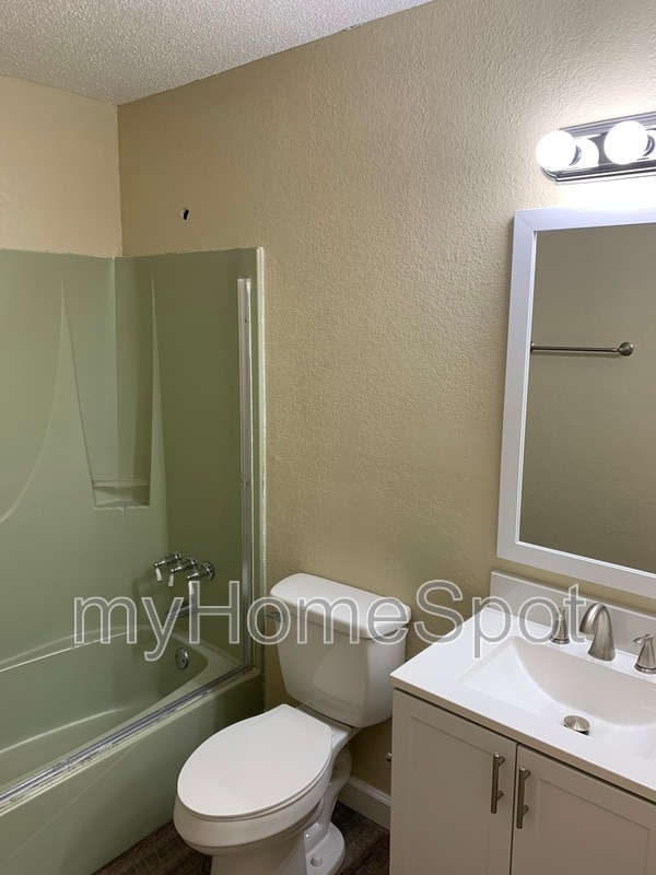 Building Photo - 4609A Saufley Field Rd