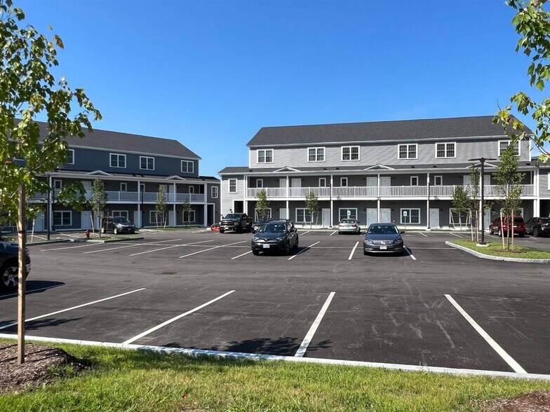 Building Photo - 30 Alpine Place Dr
