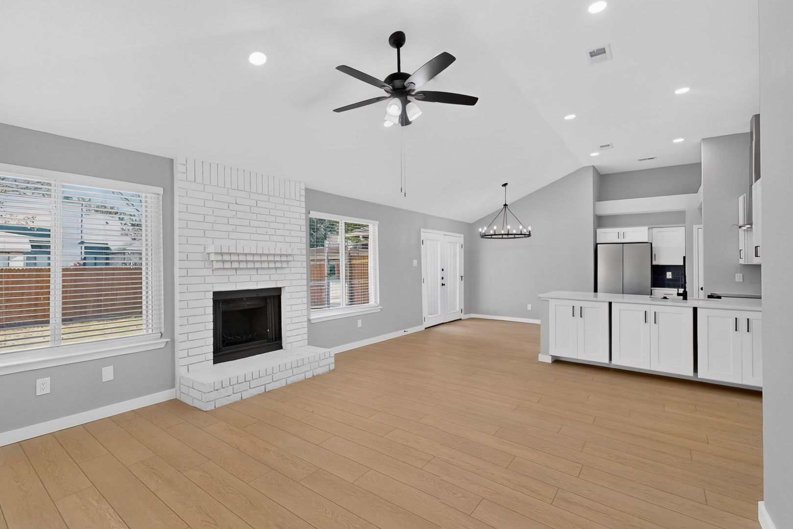 Building Photo - 7809 Cornell Dr