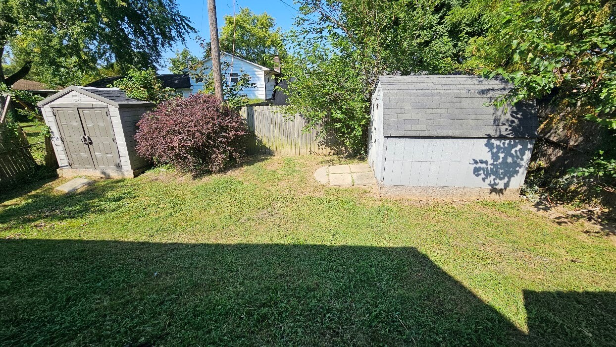 Backyard - 626 Woods Crossing Dr
