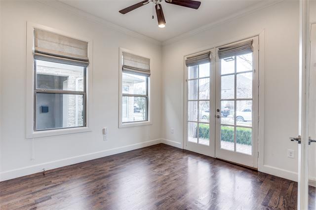 Building Photo - 6520 Del Norte Ln