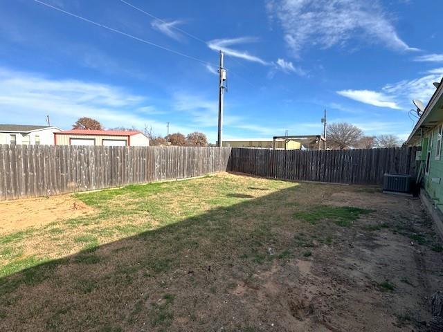 Building Photo - 115 Private Road 3230