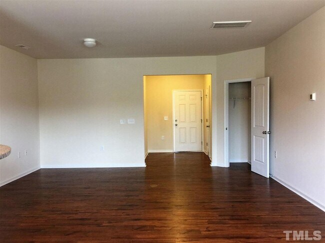 Building Photo - 1041 Laceflower Dr