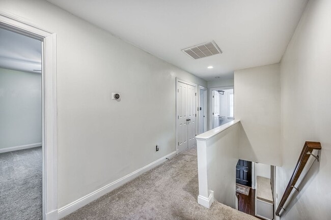 Building Photo - Beautiful Northside RVA Home-Move In Ready