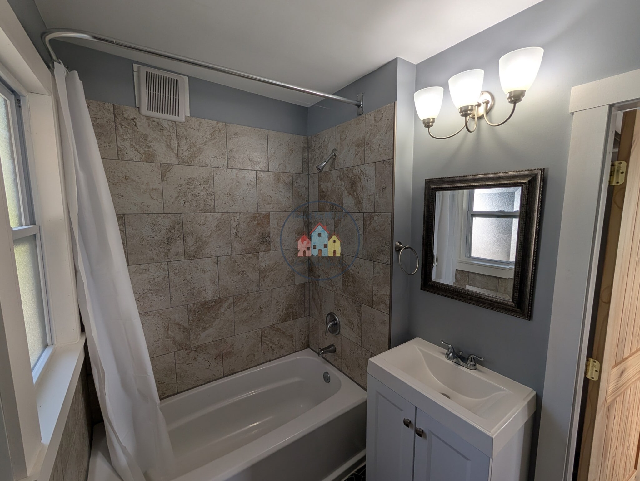 Bathroom - 16 Clinton Ave