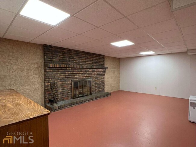 Building Photo - 2177 GA-9
