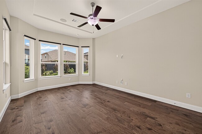 Building Photo - 616 Cape Capri Dr