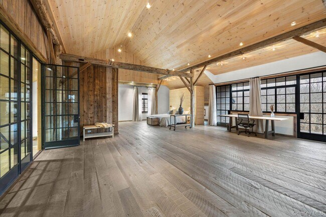 Building Photo - 156 Co Rte 7