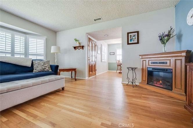 Building Photo - 4839 Eastbrook Ave