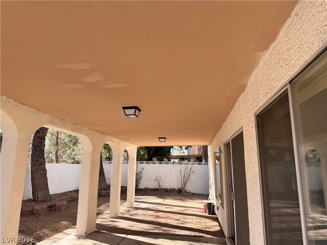 Building Photo - 2836 Huber Heights Dr