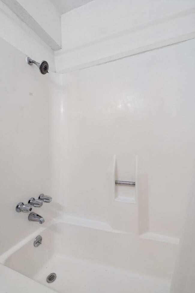 Building Photo - 4105 Speedway, Unit 105