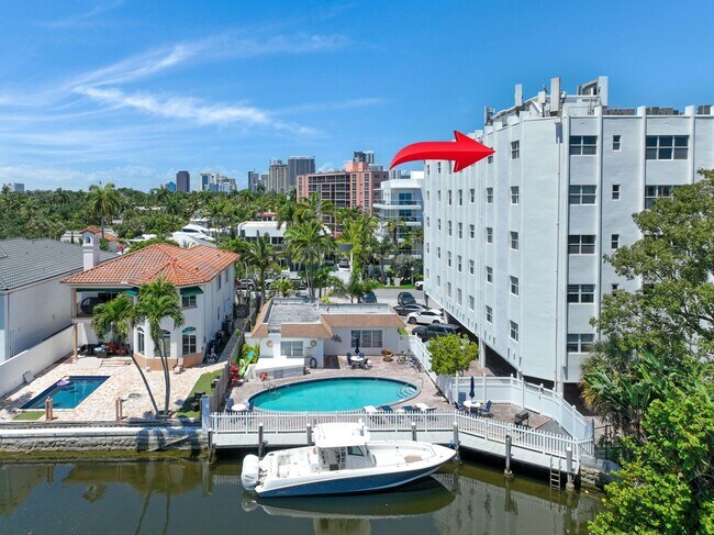 Building Photo - 1770 E Las Olas Blvd