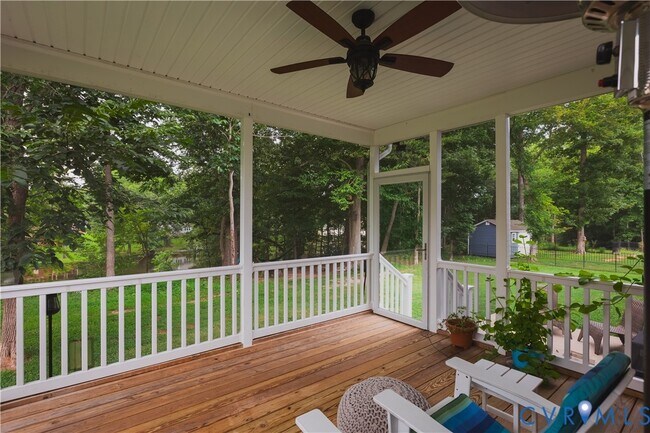 Building Photo - 900 Eagle Pl