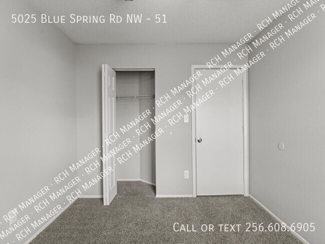 Building Photo - 5025 Blue Spring Rd NW
