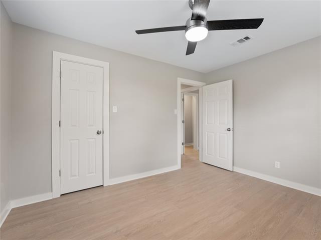 Building Photo - 421 S Interurban St