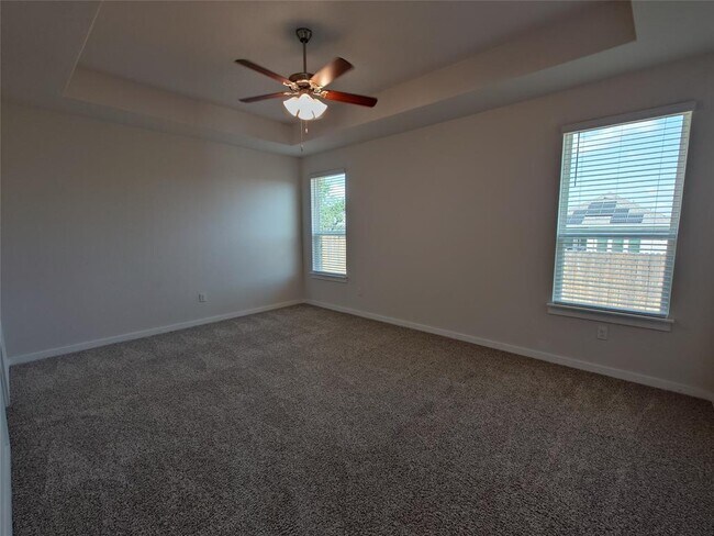 Building Photo - 2025 Wildhorse St