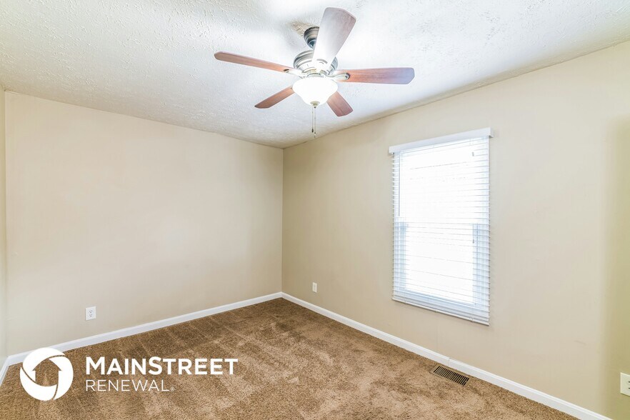 Building Photo - 1422 Longfield Ave