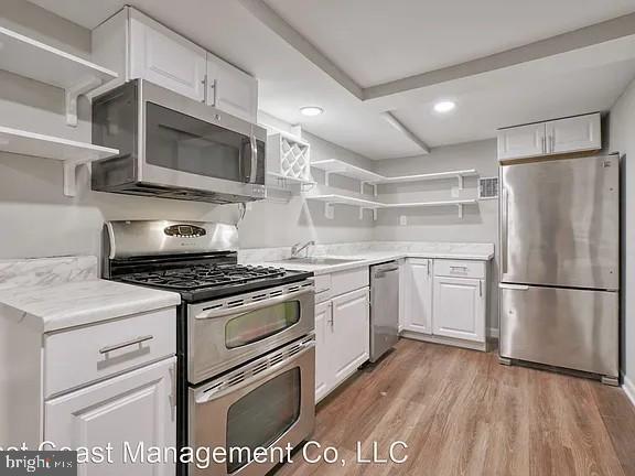 Building Photo - 917 N Calvert St