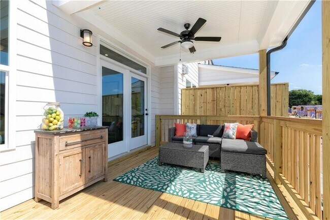 Building Photo - 1009 Taylor Ct