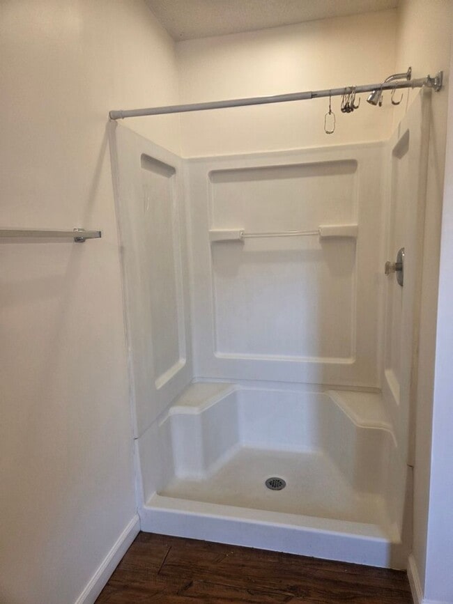 Building Photo - $2,350 - 4 Bedroom 2.5 Bathroom Unfurnished Home Near WCU