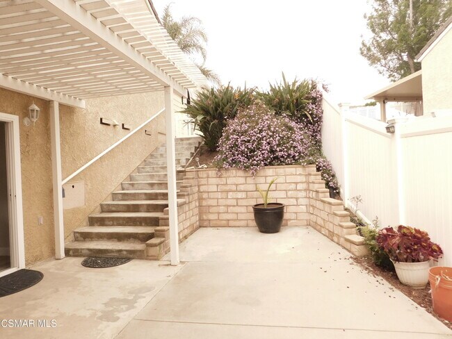 Building Photo - 559 Stoney Peak Ct