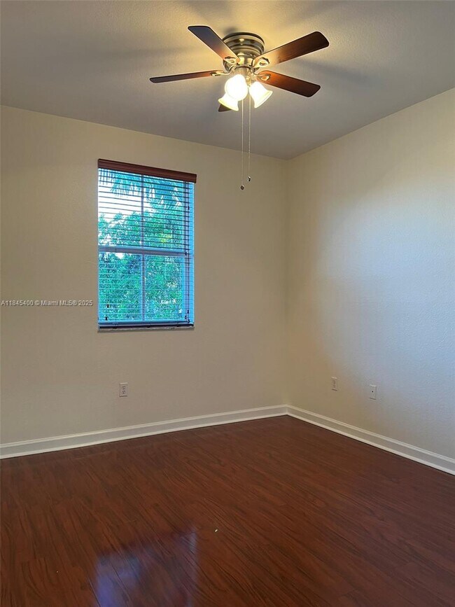 Building Photo - 10861 NW 85th Terrace