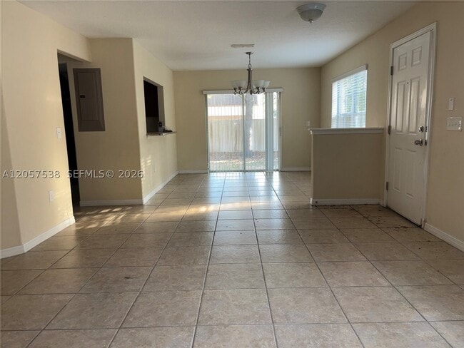 Building Photo - 332 Carina Cir