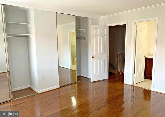 Building Photo - 1040 N Royal St